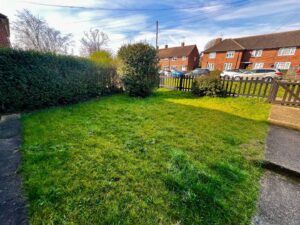 Collard Avenue, Loughton